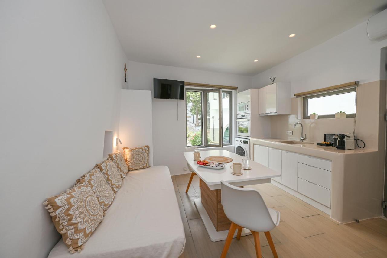 Le Petit Ενα Μικρό Αλλά Όμορφο Σπίτι Apartment Steni ภายนอก รูปภาพ